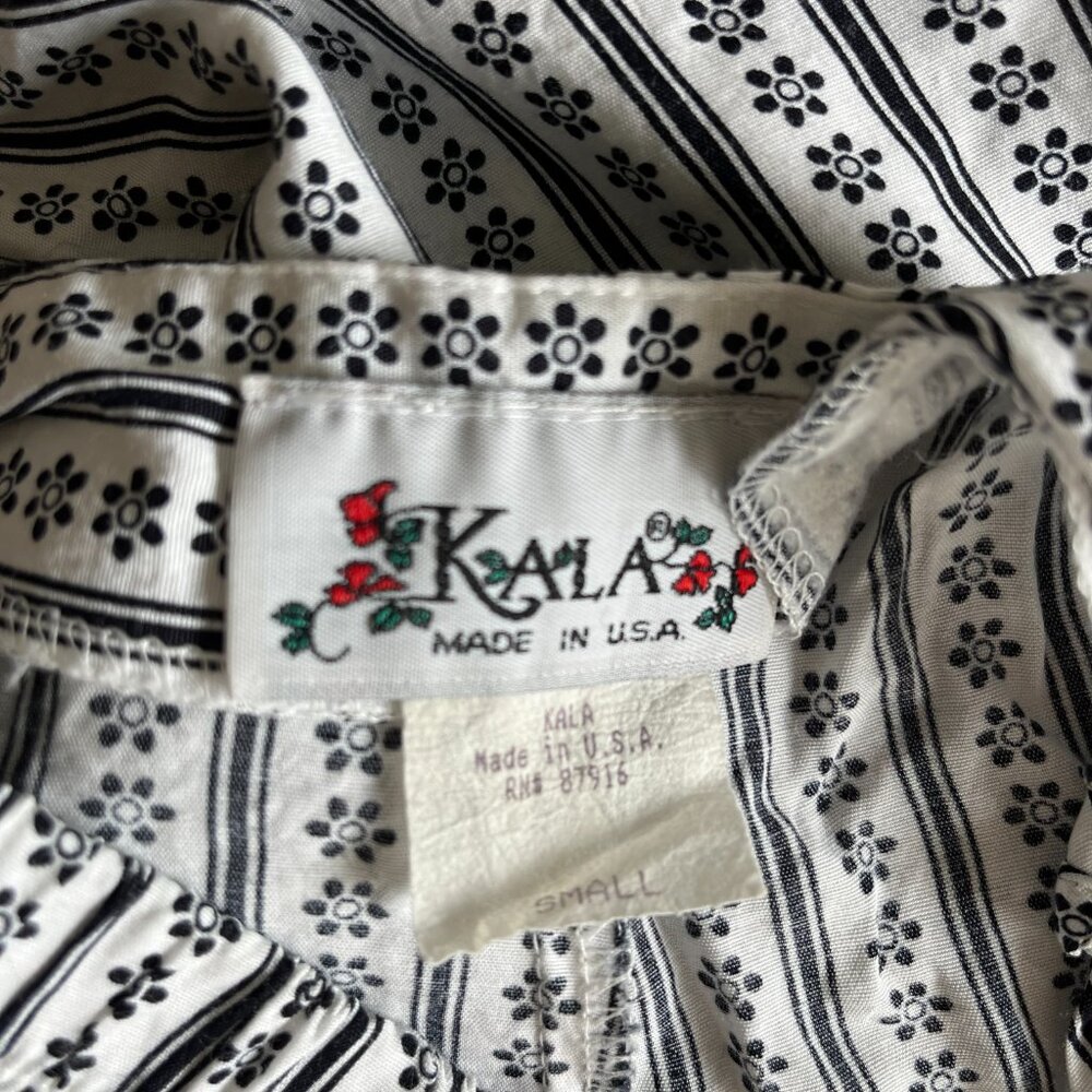 Lightweight Patterned Pants - Picture 4 of 4